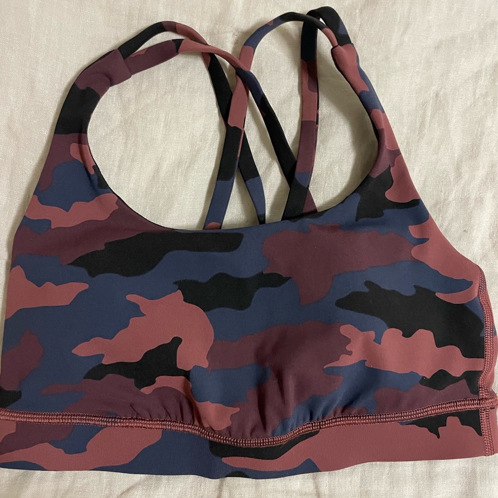 Never Worn Lululemon Energy Bra *Medium Support, B-D Cups